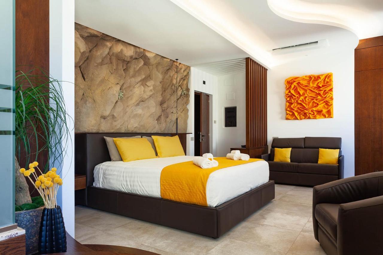 Palazzo Ferrucci Luxury Suites Cagliari Exterior foto